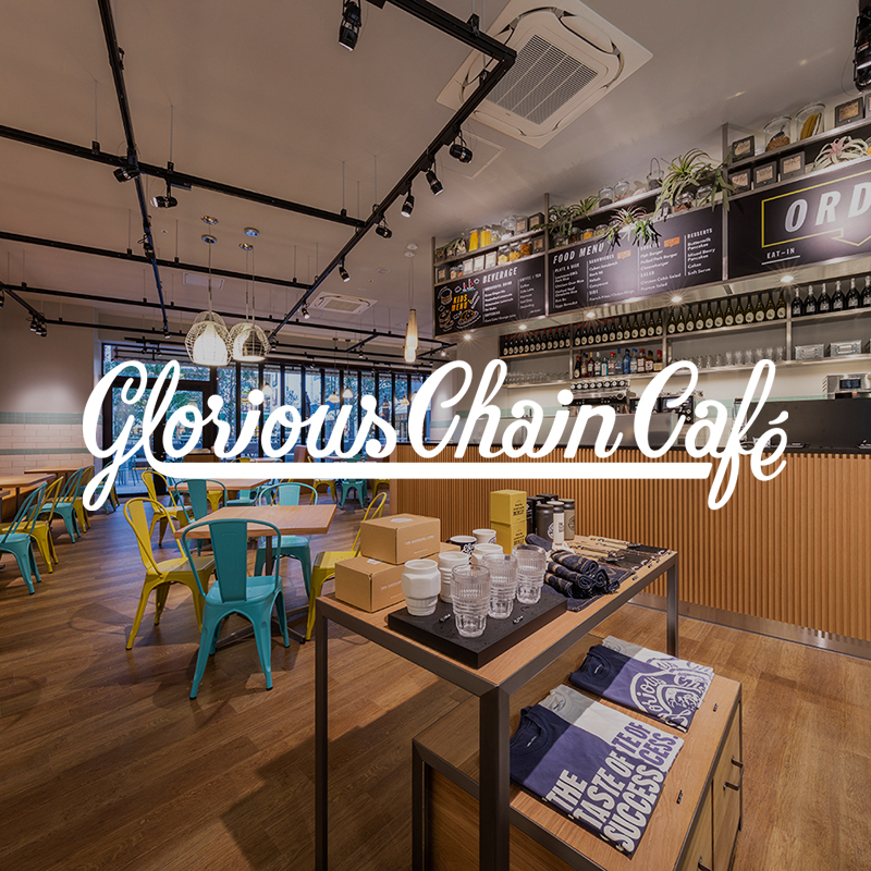 Glorious Chain Café