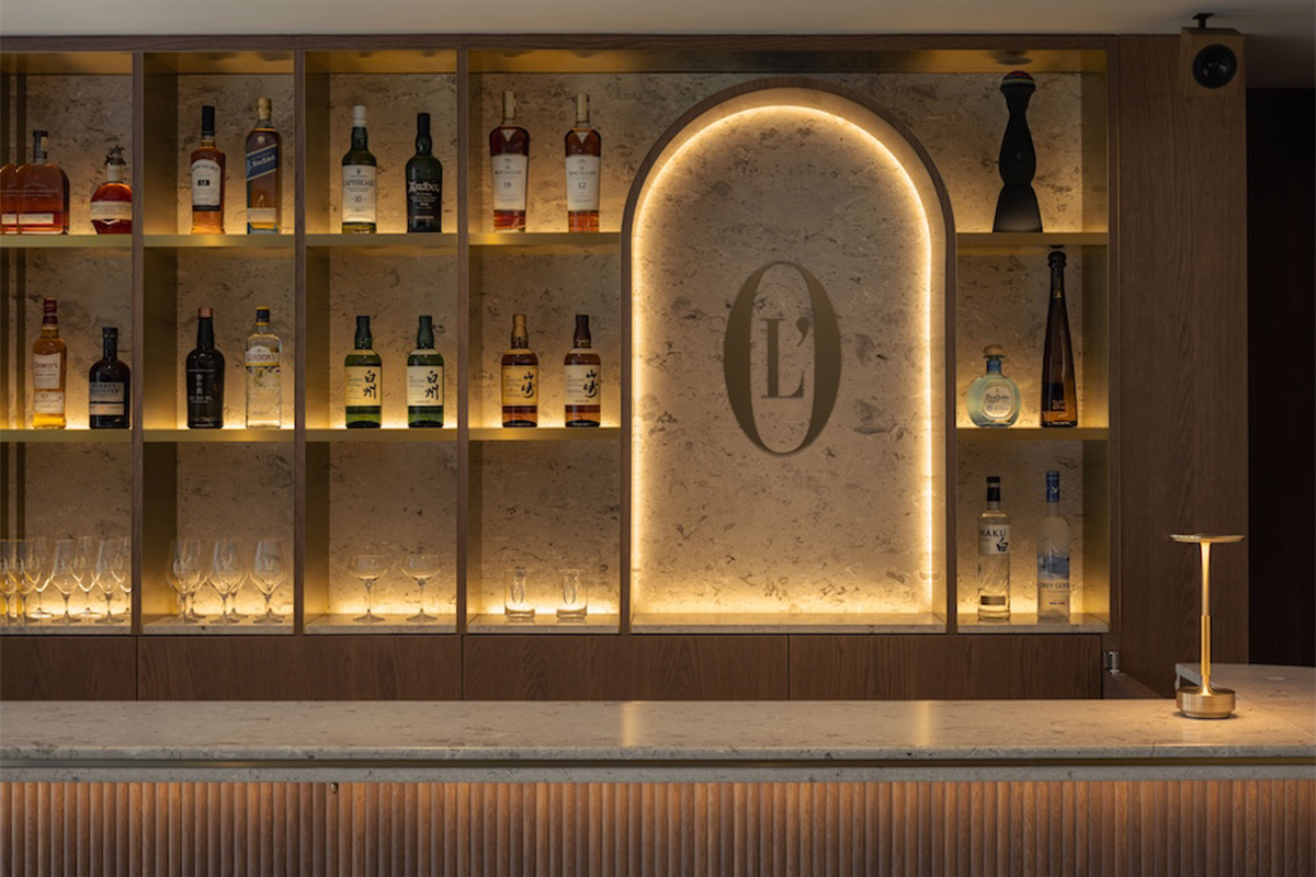 L'OFFICIEL BAR